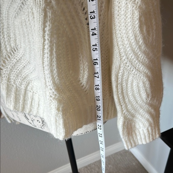 Madewell White Crew Neck Sweater with Textured Knit - Picture 3 of 5
